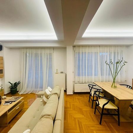 Overview Boutique Apartment Atenas Exterior foto